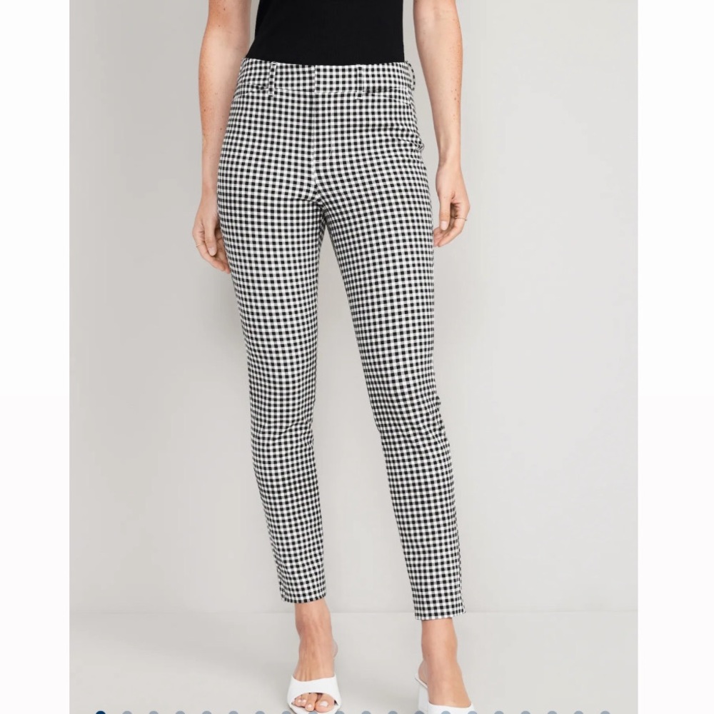 Old Navy Pixie pant